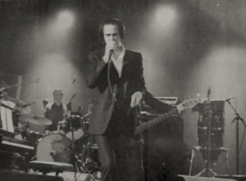 Nick Cave, Hastings Pier, 3 November 2004. This is actually a photo of the photo in the Observer but we were this close